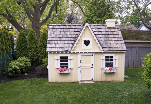 Playhouse Assembly in Clearfield